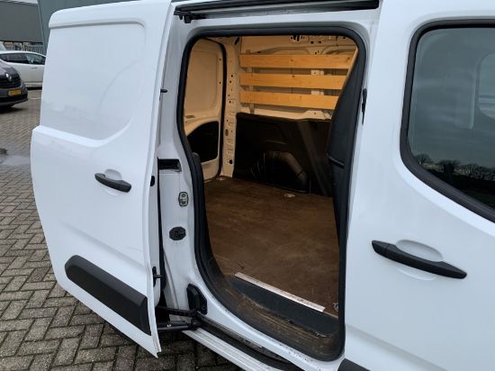 Afbeeldingen van Toyota ProAce City