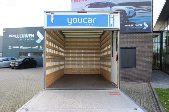 Afbeeldingen van MAN TGE Citybox met laadlift