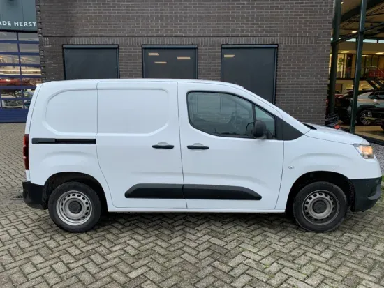 Afbeeldingen van Toyota ProAce City (3m³)