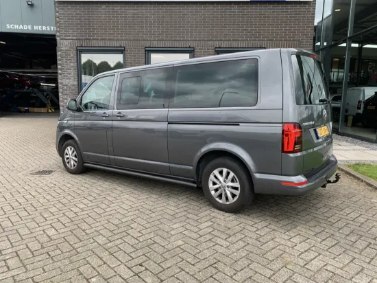 Afbeeldingen van VW Caravelle 9-personenbus (verlengd)
