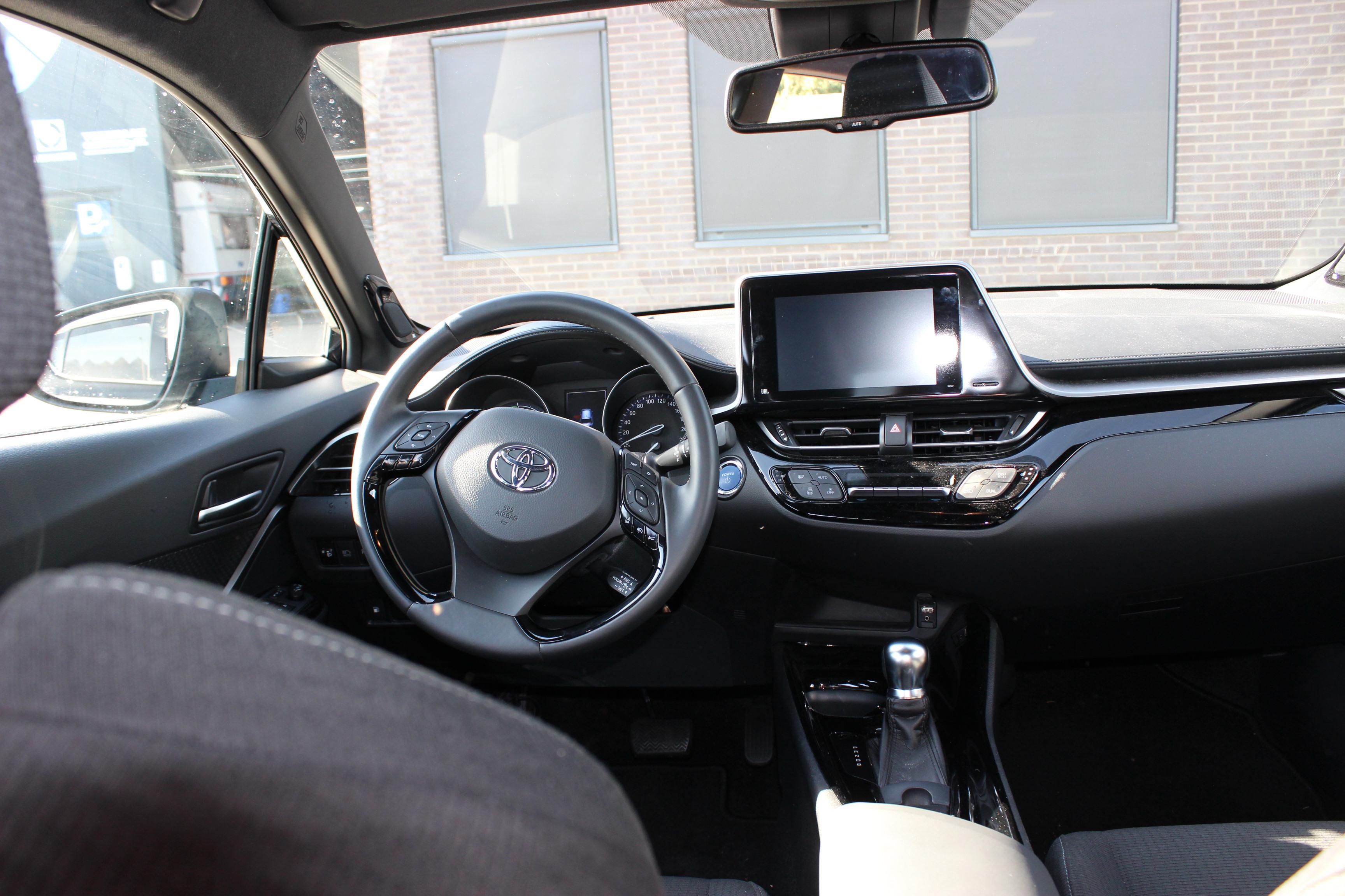 Toyota C-HR binnenkant
