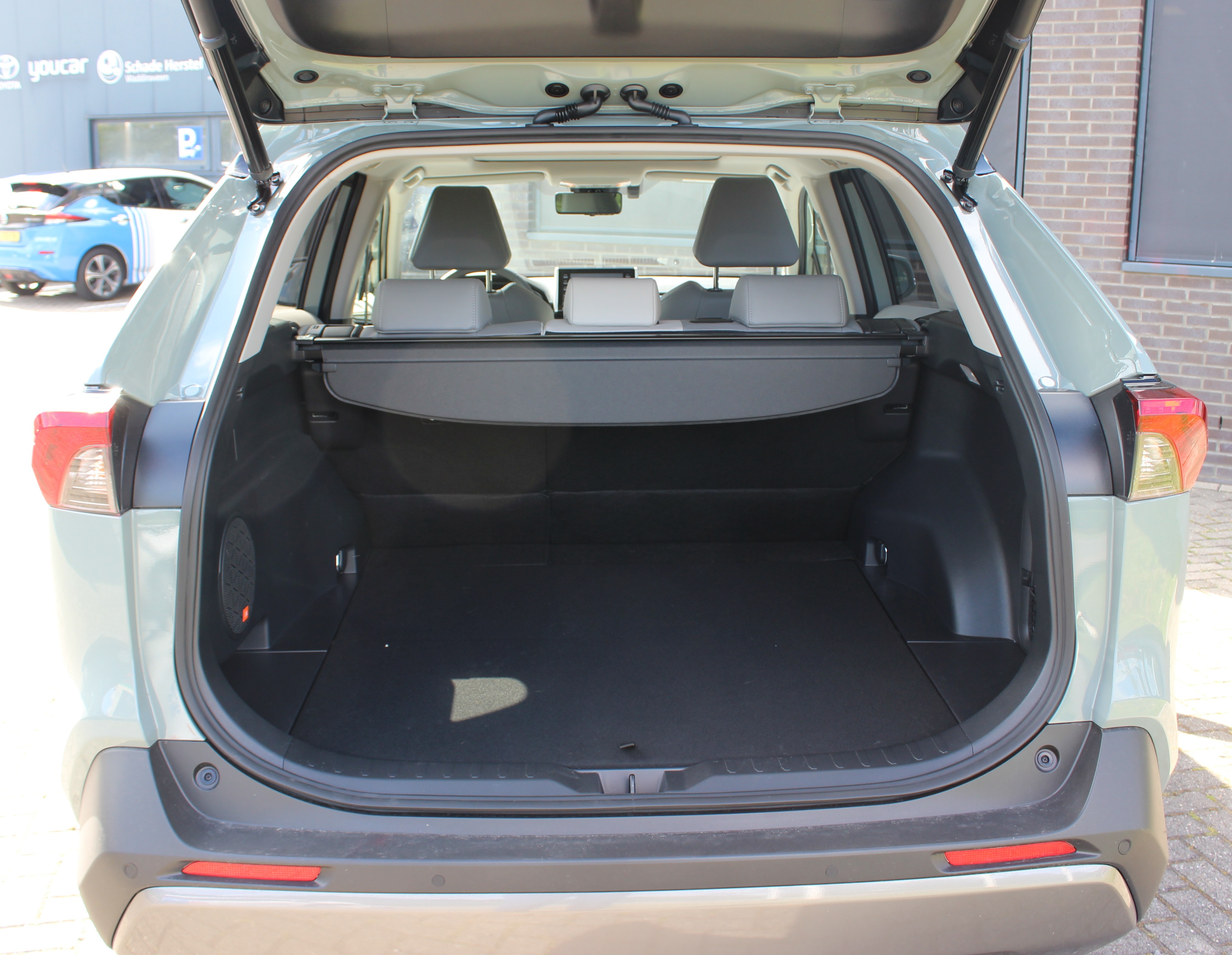 Toyota RAV4 achterbak